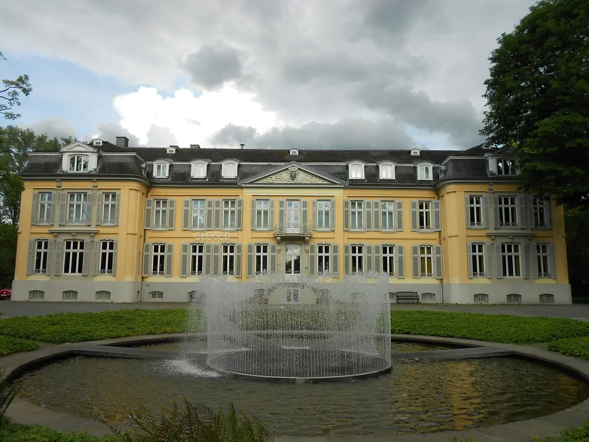 Schloss Morsbroich in Leverkusen